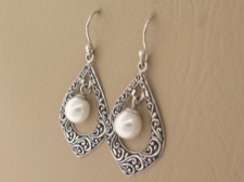 Pearl Ornate Dangle