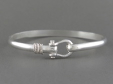 Shackle 4mm Sterling