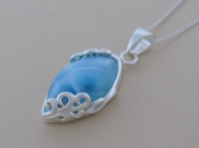 Larimar Flowing Curls