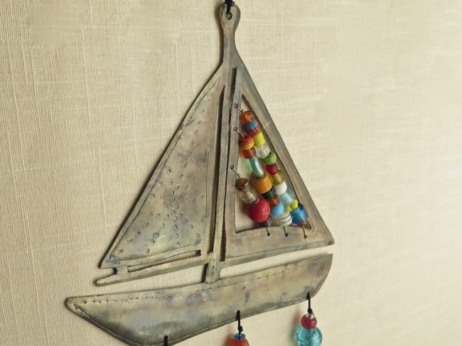 Iron Sailboat Chime with Colorful Beads - Click Image to Close