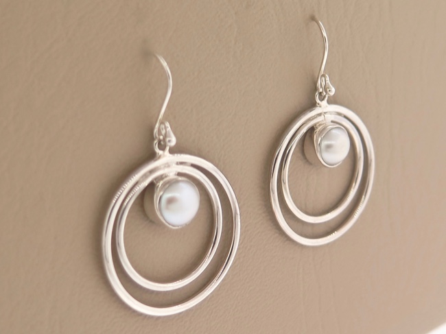 Mabe Pearl Dangles - Click Image to Close