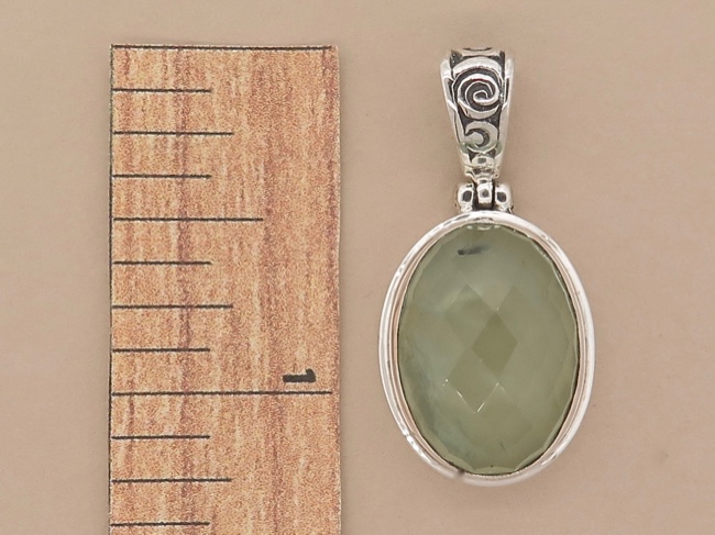 Prehnite Pendant - Click Image to Close