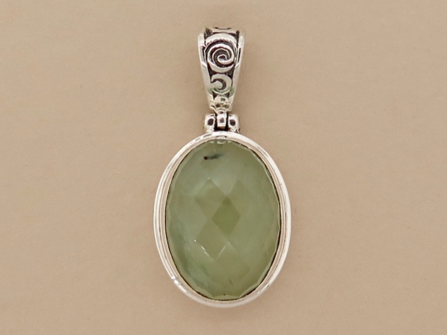 Prehnite Pendant - Click Image to Close