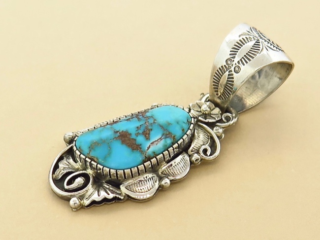 Navajo Pendant - Click Image to Close