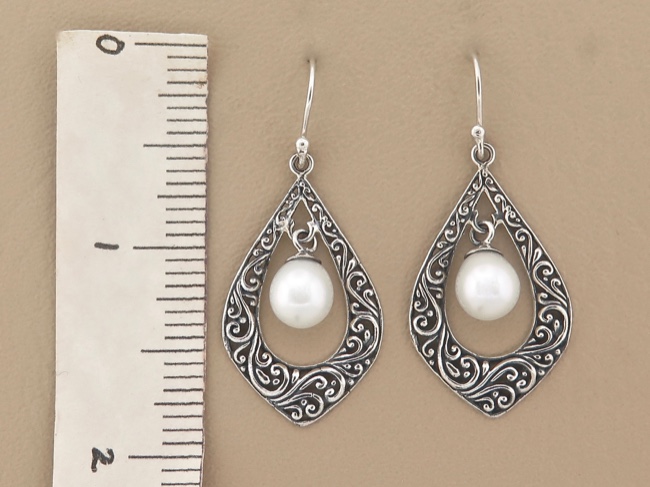 Pearl Ornate Dangle - Click Image to Close