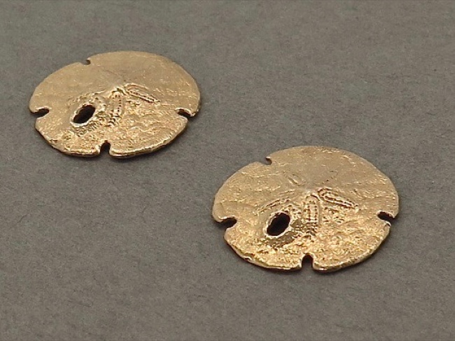 Sand Dollars 14kt - Click Image to Close