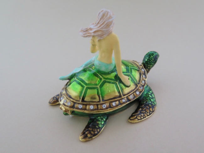Enamel Box - Mermaid on Her Turtle - Click Image to Close
