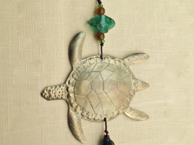 Iron Sea Turtle Chime with Handmade Bell - Click Image to Close