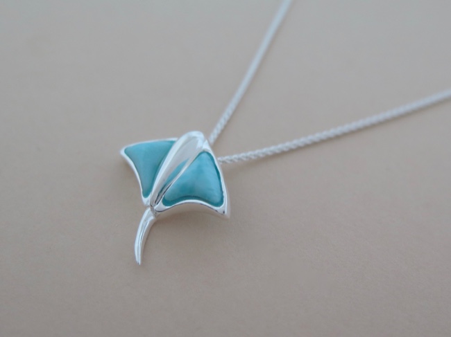 Larimar Stingray! - Click Image to Close