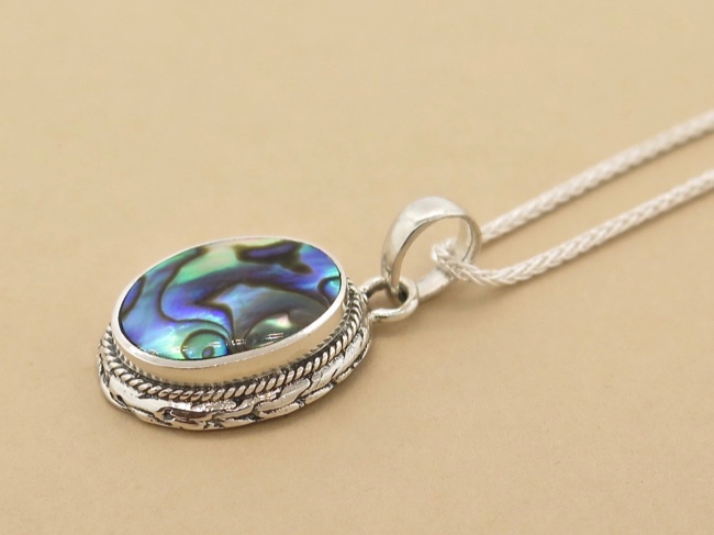 Abalone Oval Necklace - Click Image to Close