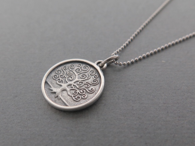 Tree of Life Necklace - Click Image to Close