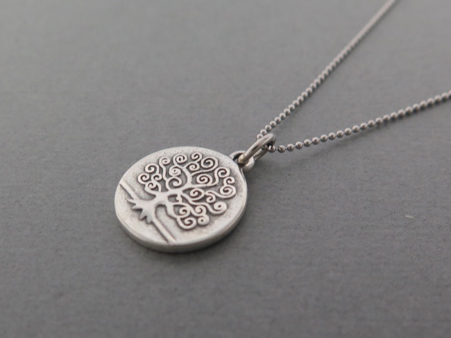 Tree of Life Necklace - Click Image to Close