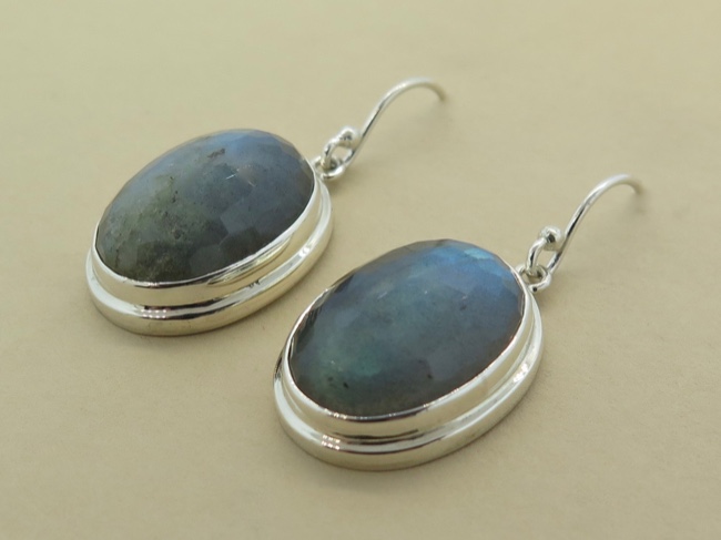 Labradorite Earrings - Click Image to Close