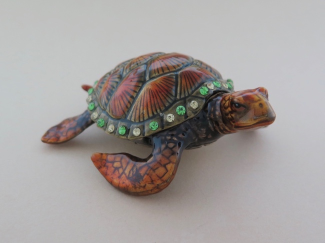 Enamel Box - Sea Turtle with Austrian Crystals - Click Image to Close