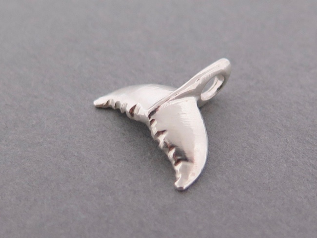 Whale Tail Pendant - Click Image to Close