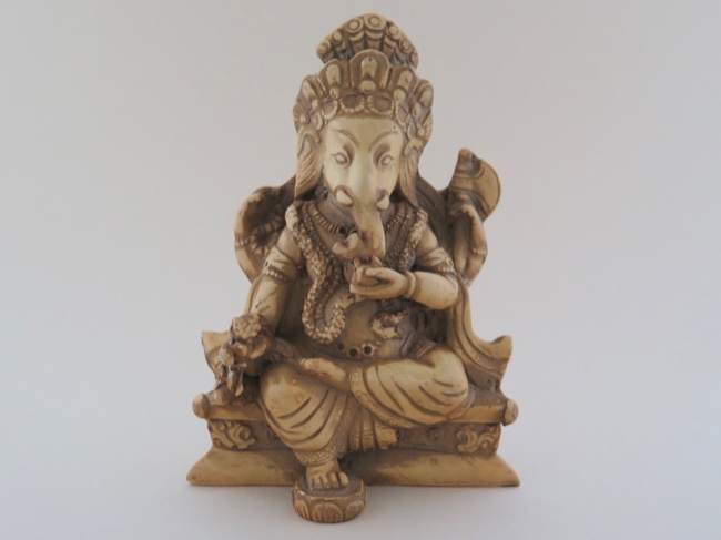 Natural Resin Ganesha the Remover of Obstacles - Click Image to Close