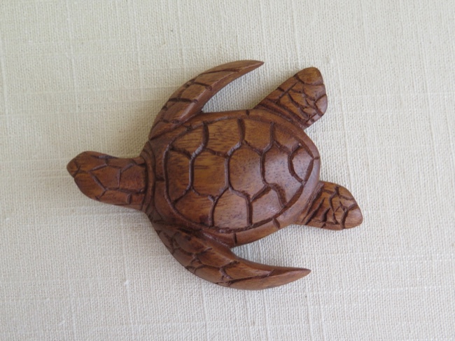Handcarved Raintree Sea Turtle from Indonesia - Click Image to Close
