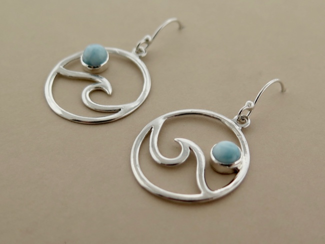 Larimar Wave Circle - Click Image to Close