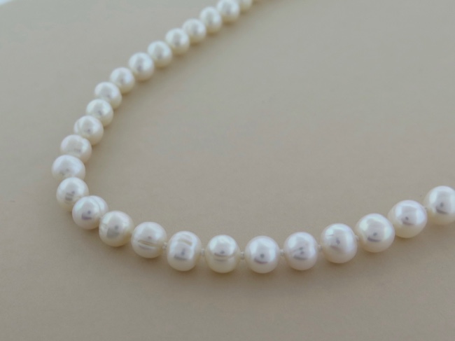 Pearls Classic White - Click Image to Close