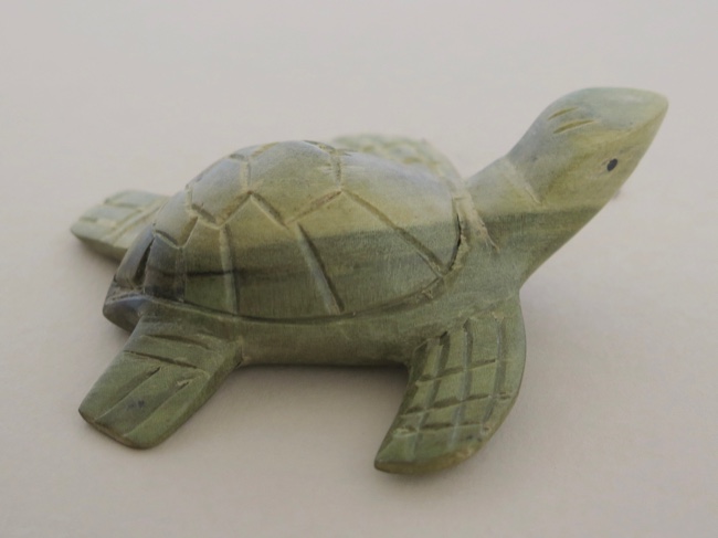 Baby Turtle Hatchling Handcarved Hibiscus Wood - Click Image to Close