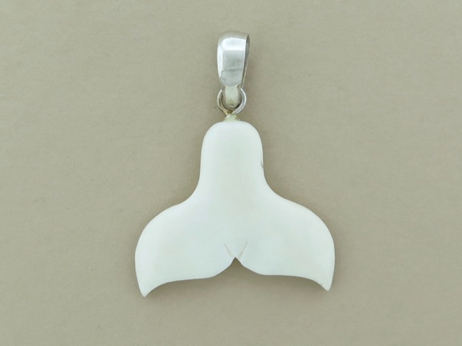 Whale Tail Pendant - Click Image to Close