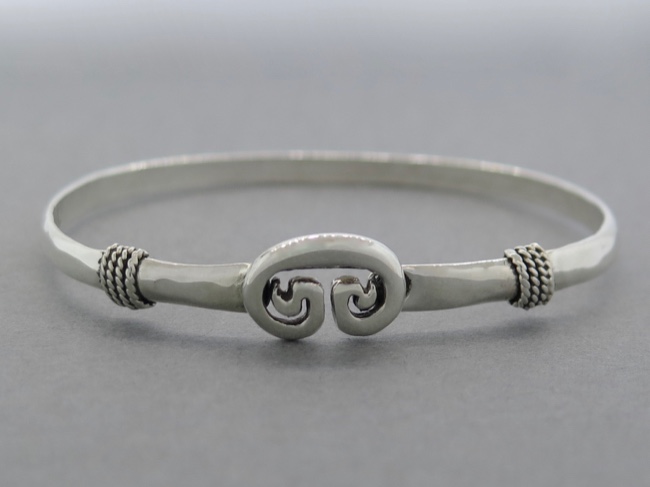 Petroglyph 4m Sterling - Click Image to Close
