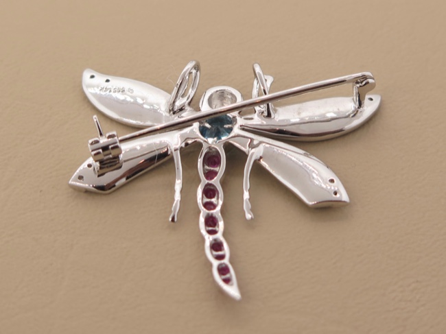 Gold Dragonfly Pin - Click Image to Close