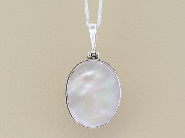 Mother of Pearl Full Moon - Click Image to Close