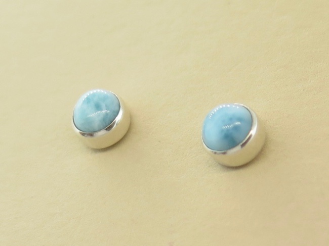 1 Favorite Larimar Post - Click Image to Close