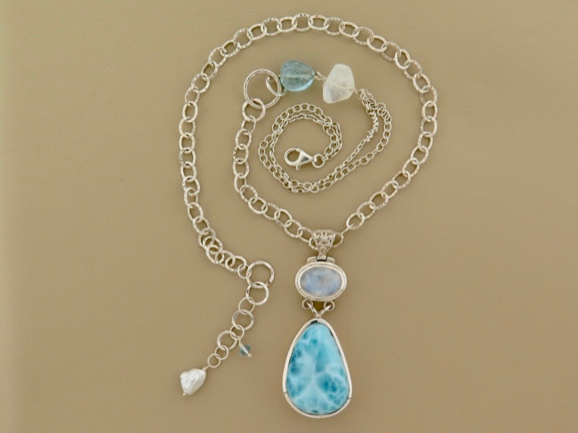 Larimar and Moonstone! - Click Image to Close