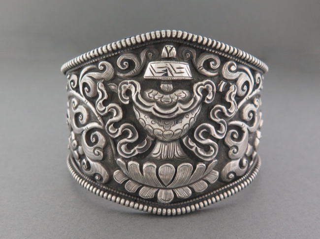 Tibetan Silver Cuff - Click Image to Close