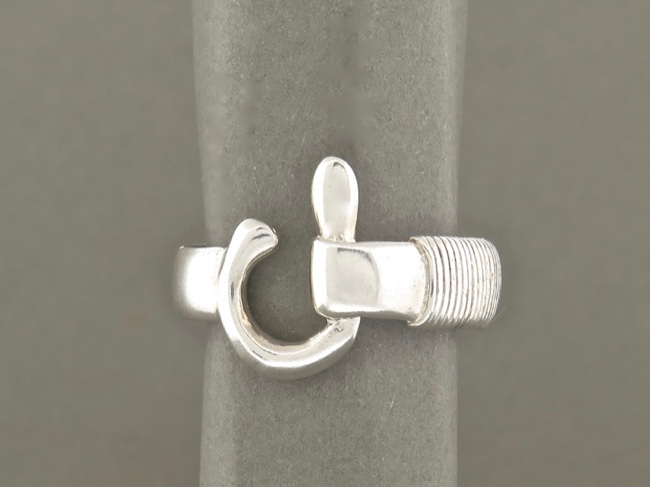 St John Hook Ring 6mm - Click Image to Close