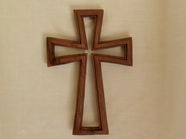 Handcarved Raintree Wood Cross from Bali - Click Image to Close