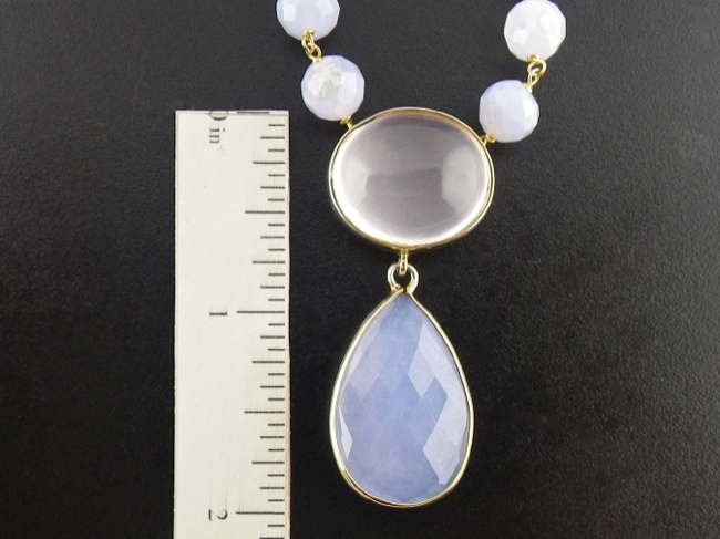 Lovely Chalcedony - Click Image to Close