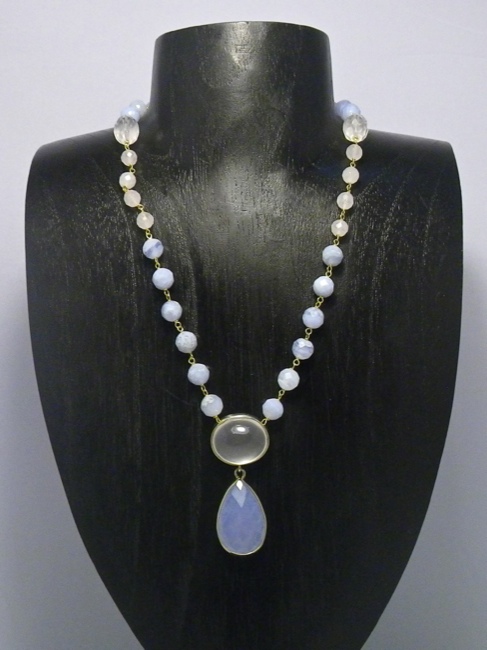 Lovely Chalcedony - Click Image to Close