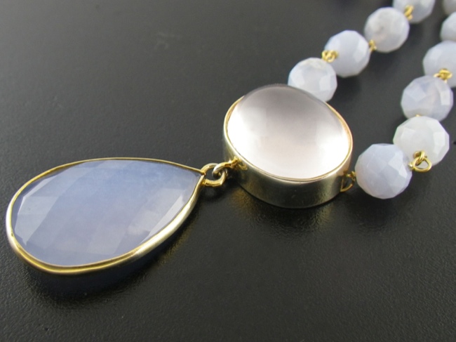 Lovely Chalcedony - Click Image to Close