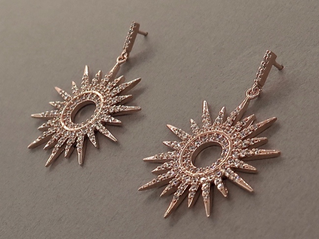 Rose Silver Sun Earrings - Click Image to Close