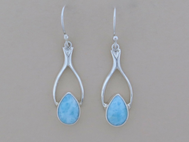 Larimar in Wishbone - Click Image to Close