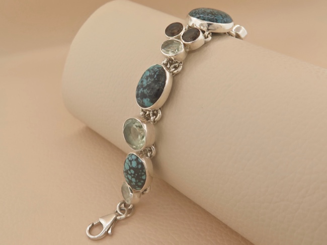 Turquoise Bracelet - Click Image to Close
