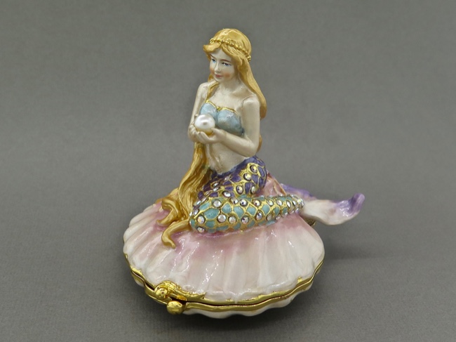 Enamel Box - Mermaid with Austrian Crystals - Click Image to Close