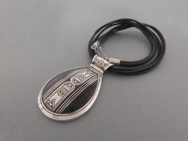 Tuareg Ebony Necklace - Click Image to Close