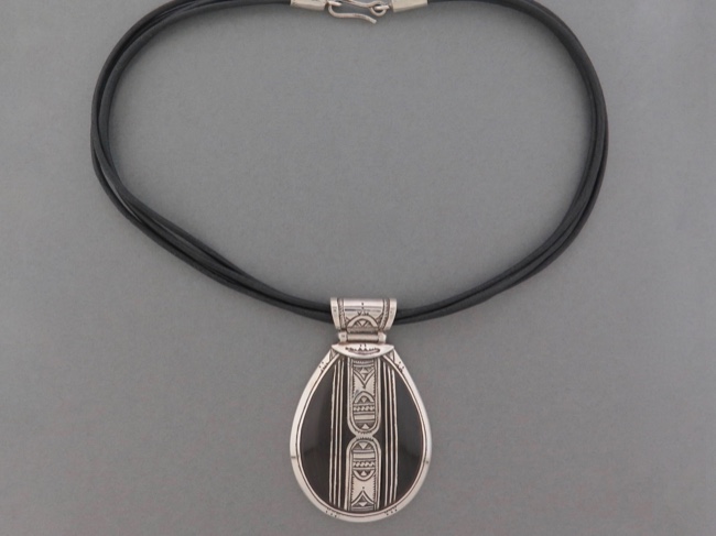 Tuareg Ebony Necklace - Click Image to Close