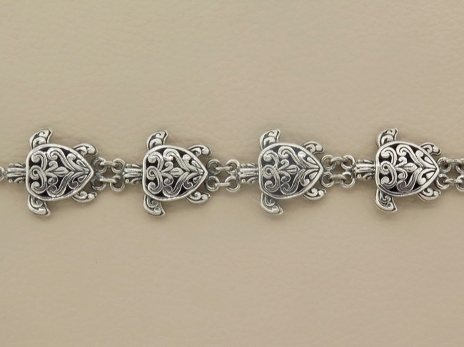 Turtle Link Bracelet - Click Image to Close