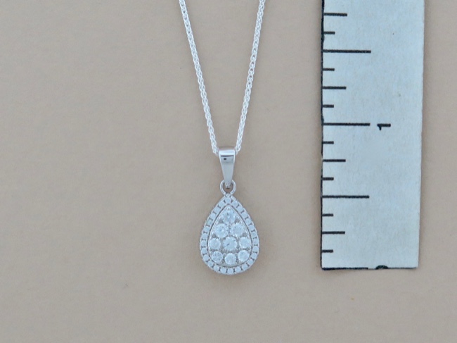 Sparkling Tear Necklace - Click Image to Close