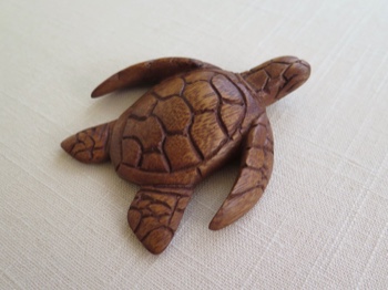 Handcarved Raintree Sea Turtle from Indonesia